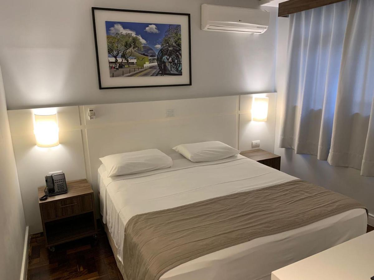 Hotel Centro Europeu Curitiba Kültér fotó