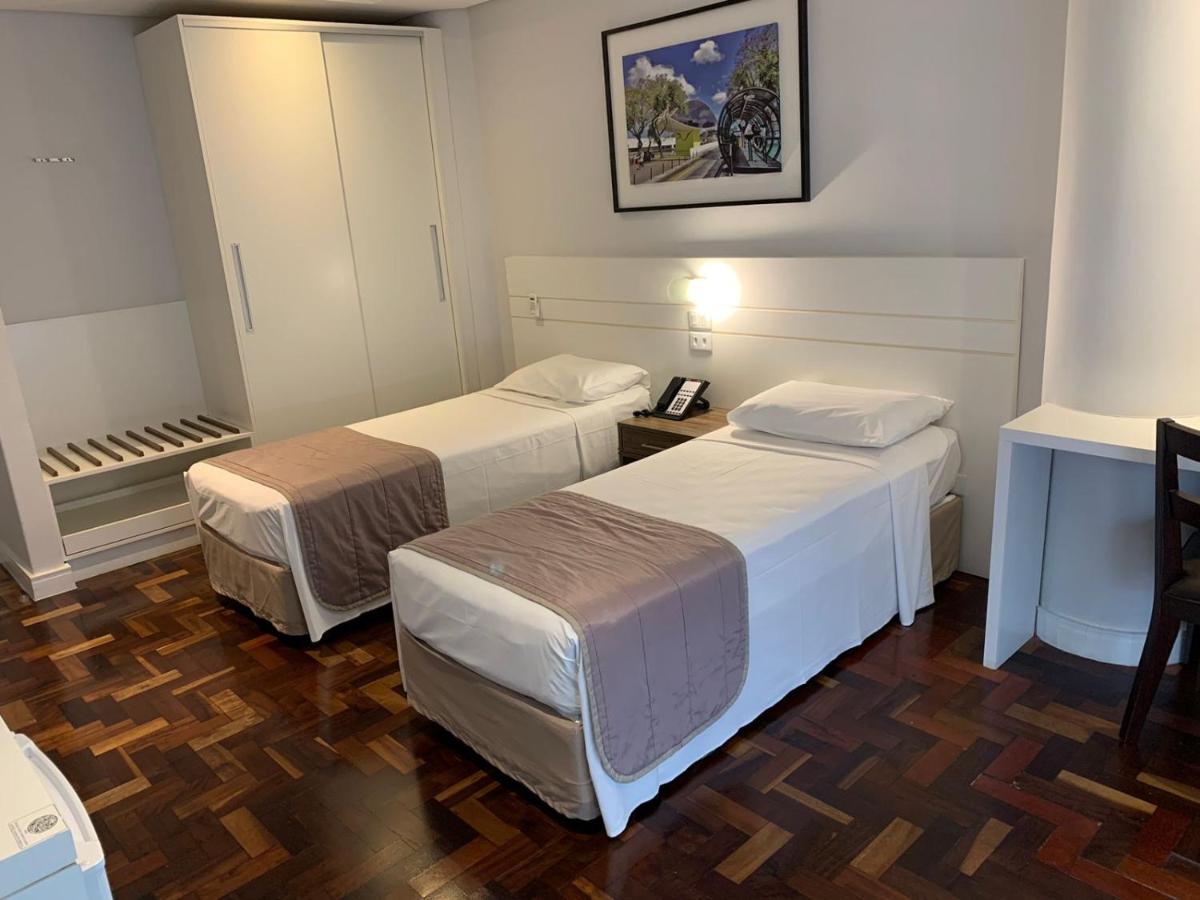 Hotel Centro Europeu Curitiba Kültér fotó