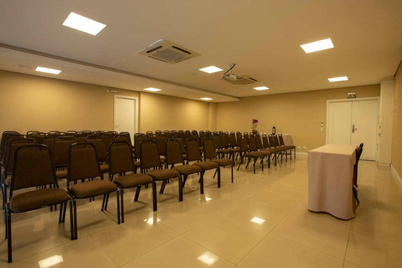 Hotel Centro Europeu Curitiba Kültér fotó