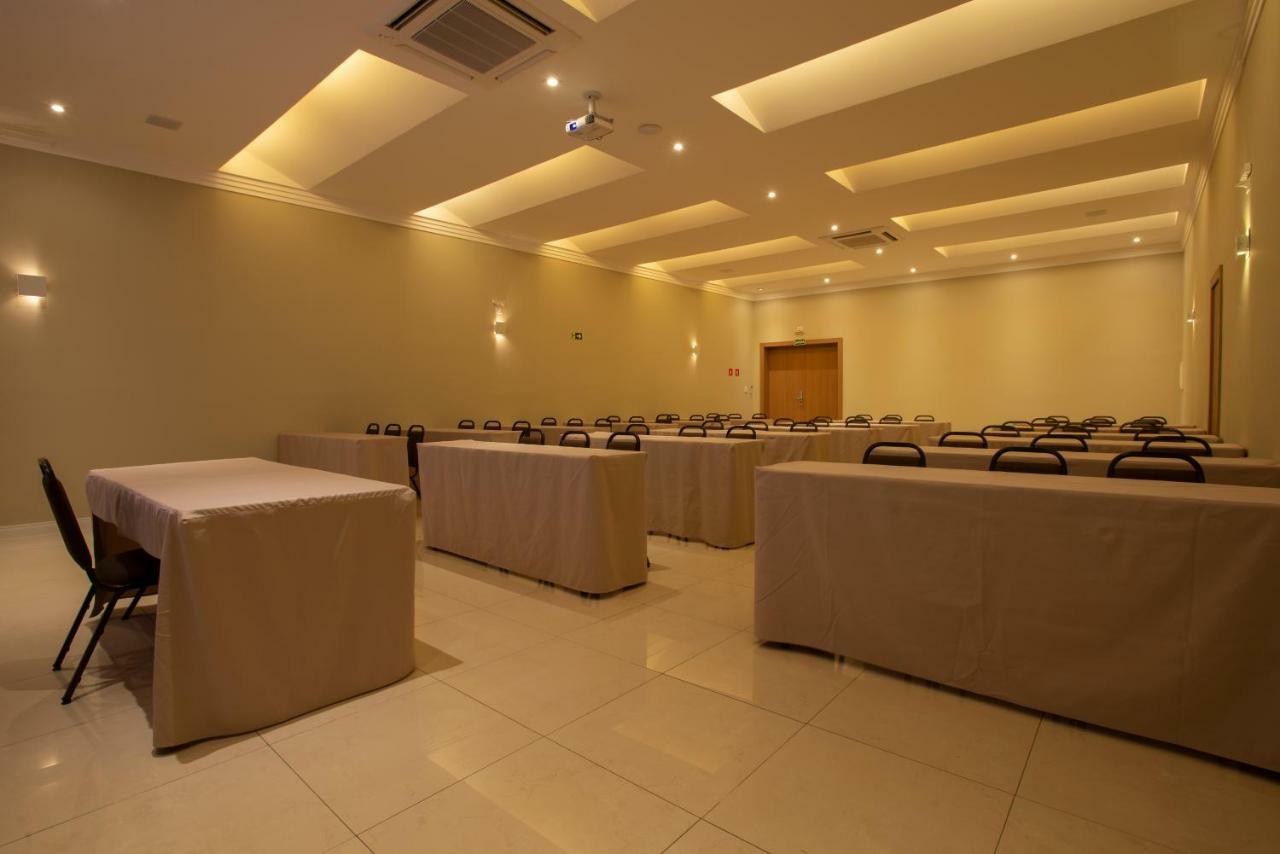 Hotel Centro Europeu Curitiba Kültér fotó